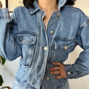 90s style Oversized Light blue Denim Jacket Boxy Slouchy Trucker Large